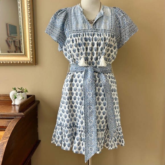 Cleobella Leah Mini Dress Blue White Hydrangea Floral Flutter Sleeve Belt Size M - Picture 2 of 15